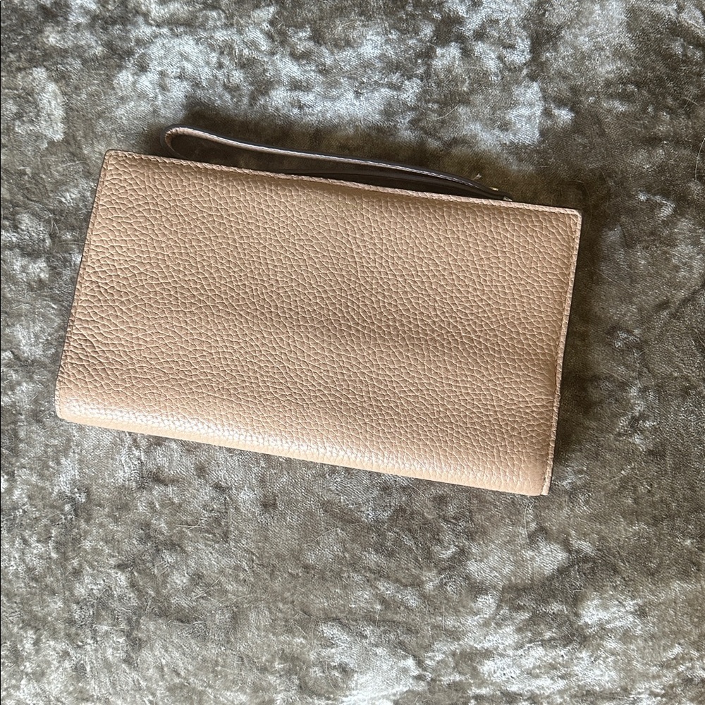 Kate Spade Tan Pebbled Leather Wristlet Clutch